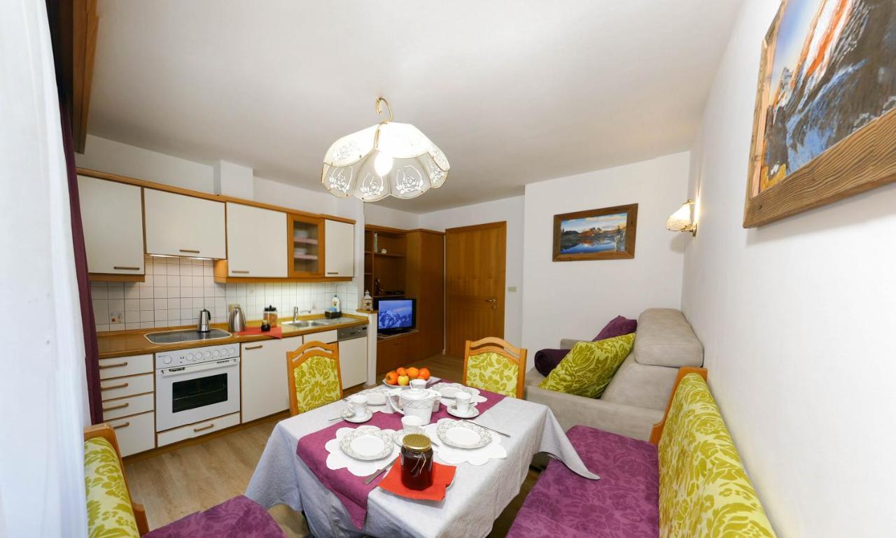 Villa Artic Apartments Campitello di Fassa Buitenkant foto