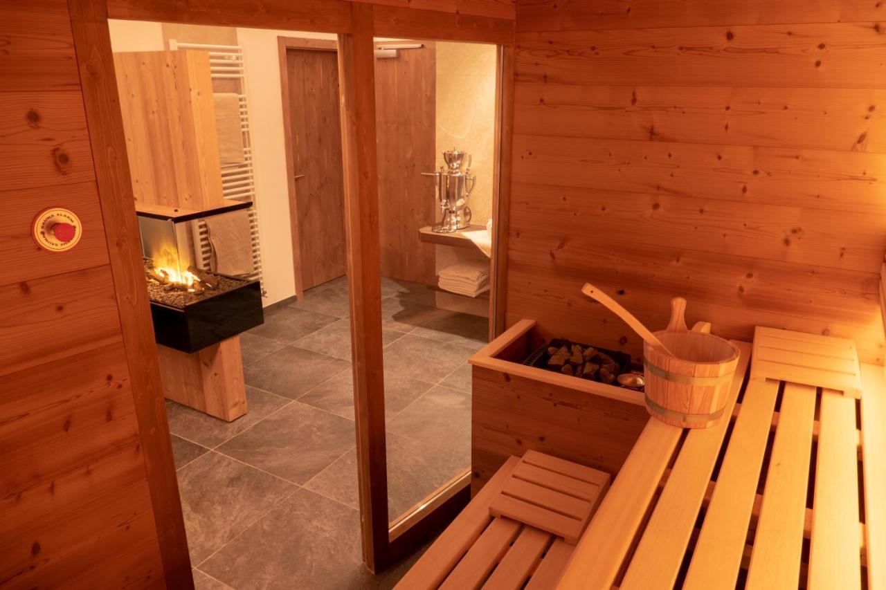 Villa Artic Apartments Campitello di Fassa Buitenkant foto
